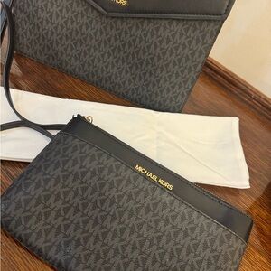 MICHAEL Michael Kors Black Clutch & Wristlet